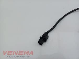 Lambda probe from a Iveco New Daily VI 33S16, 35C16, 35S16 2017