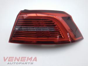 Begagnade Baklykta, höger Volkswagen Passat (3G2) 2.0 TDI 16V 150 Pris € 149,99 Marginaltabell erbjuds av Venema Autoparts
