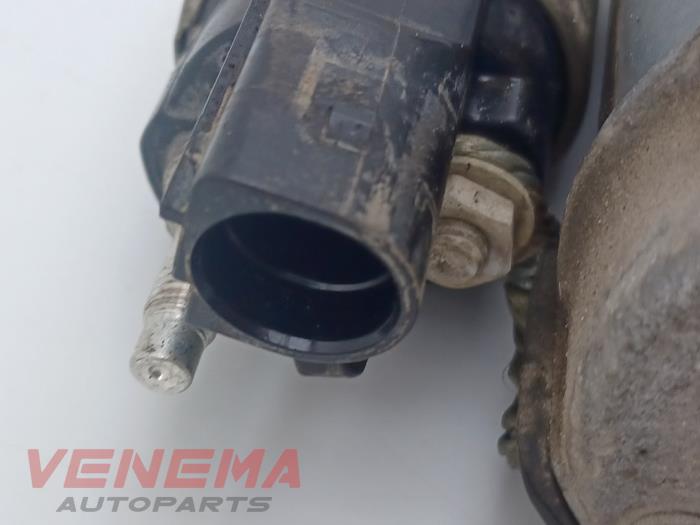 Starter from a Volkswagen Polo VI (AW1) 1.0 MPi 12V 2018