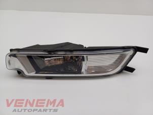 Usagé Anti brouillard droit Volkswagen Passat (3G2) 2.0 TDI 16V 150 Prix € 39,99 Règlement à la marge proposé par Venema Autoparts