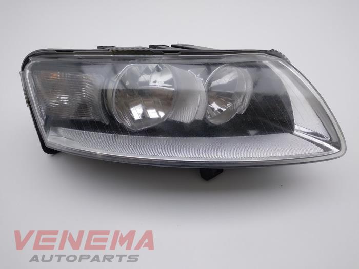 Używane Reflektor prawy Audi A6 Avant (C6) 2.0 T FSI 16V Cena € 199,99 Procedura marży oferowane przez Venema Autoparts