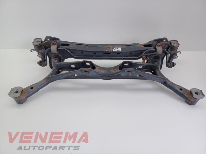 Used Subframe Volkswagen Passat (3G2) 2.0 TDI 16V 150 Price € 69,99 Margin scheme offered by Venema Autoparts