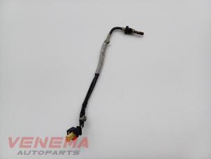Temperatursensor Motor van een Mercedes-Benz A (W176) 2.2 A-200 CDI, A-200d 16V 2016