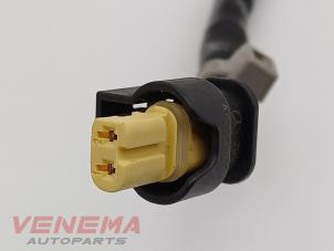 Temperatursensor Motor van een Mercedes-Benz A (W176) 2.2 A-200 CDI, A-200d 16V 2016