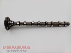 Używane Walek rozrzadu Mercedes A (W176) 2.2 A-200 CDI, A-200d 16V Cena € 149,99 Procedura marży oferowane przez Venema Autoparts
