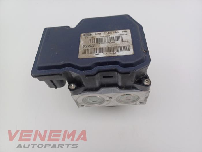 Używane Pompa ABS Ford Mondeo IV Wagon 2.0 16V Cena € 49,99 Procedura marży oferowane przez Venema Autoparts