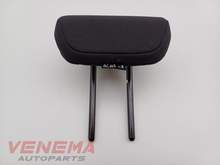 Begagnade Nackstöd Opel Corsa F (UB/UH/UP) 1.2 12V 75 Pris € 49,99 Marginaltabell erbjuds av Venema Autoparts