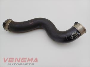 Usados Manguera intercooler BMW 2 serie (F23) 218i 1.5 TwinPower Turbo 12V Precio € 29,99 Norma de margen ofrecido por Venema Autoparts