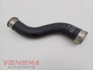 Usados Manguera intercooler BMW 2 serie (F23) 218i 1.5 TwinPower Turbo 12V Precio € 29,99 Norma de margen ofrecido por Venema Autoparts