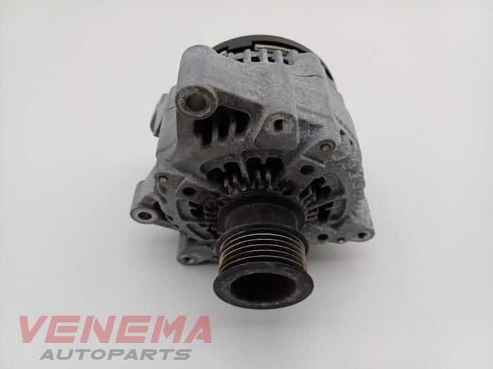 Gebrauchte Dynamo BMW 2 serie (F23) 218i 1.5 TwinPower Turbo 12V Preis € 39,99 Margenregelung angeboten von Venema Autoparts