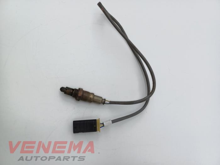 Lambda probe from a BMW 3 serie Touring (G21) 330e xDrive 2.0 TwinPower Turbo 16V 2022