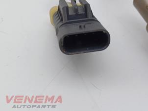 Lambda probe from a BMW 3 serie Touring (G21) 330e xDrive 2.0 TwinPower Turbo 16V 2022