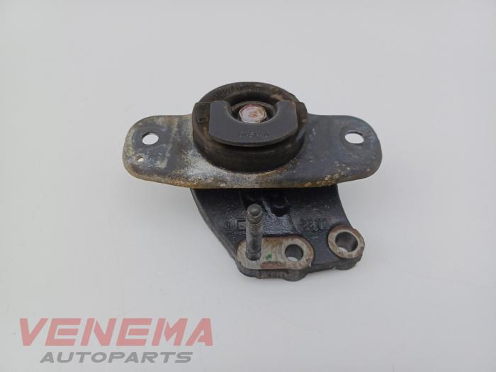 Used Engine mount Peugeot 107 1.0 12V Price € 19,99 Margin scheme offered by Venema Autoparts