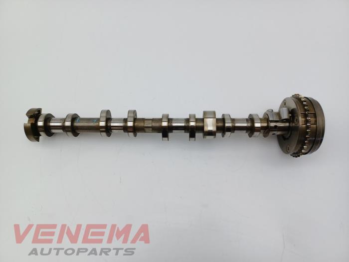 Usagé Arbre à cames BMW 1 serie (F21) 120i 2.0 16V Prix € 149,99 Règlement à la marge proposé par Venema Autoparts