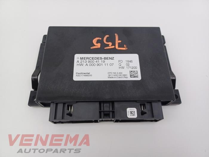Used Automatic gearbox computer Mercedes E (C238) E-300 2.0 Turbo 16V Price € 49,99 Margin scheme offered by Venema Autoparts