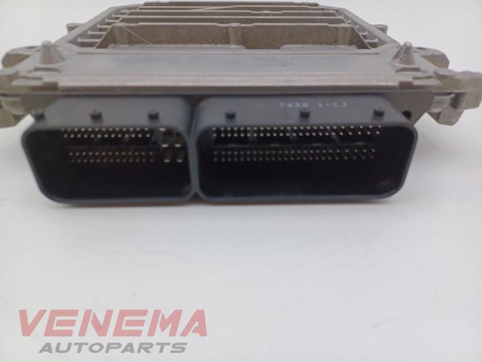 Engine management computer from a Mercedes-Benz E (C238) E-300 2.0 Turbo 16V 2019
