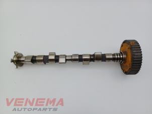 Begagnade Kamaxel Fiat 500 (312) 1.2 Pris € 69,99 Marginaltabell erbjuds av Venema Autoparts