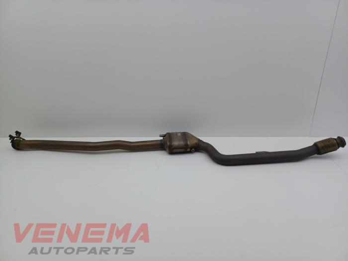 Gebrauchte Auspuff Mitteldämpfer Mercedes E (C238) E-300 2.0 Turbo 16V Preis € 399,99 Margenregelung angeboten von Venema Autoparts
