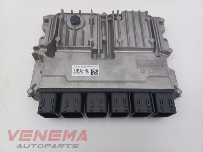 Begagnade Sätesdator BMW X1 (F48) xDrive 20i 2.0 16V Twin Power Turbo Pris € 79,99 Marginaltabell erbjuds av Venema Autoparts
