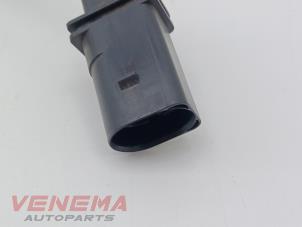 Lambda probe from a Audi A4 Avant (B9) 2.0 35 TFSI Mild Hybrid 16V 2021