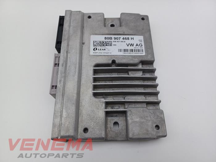 Usados Módulo Gateway Audi A4 Avant (B9) 2.0 35 TFSI Mild Hybrid 16V Precio € 249,99 Norma de margen ofrecido por Venema Autoparts