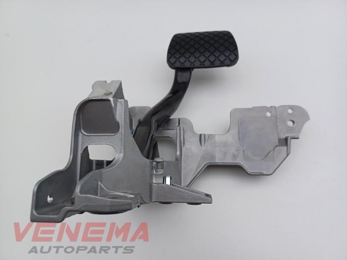 Używane Pedal hamulca Audi A4 Avant (B9) 2.0 35 TFSI Mild Hybrid 16V Cena € 79,99 Procedura marży oferowane przez Venema Autoparts