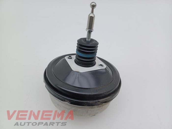 Usagé Servo frein Audi A4 Avant (B9) 2.0 35 TFSI Mild Hybrid 16V Prix € 89,99 Règlement à la marge proposé par Venema Autoparts