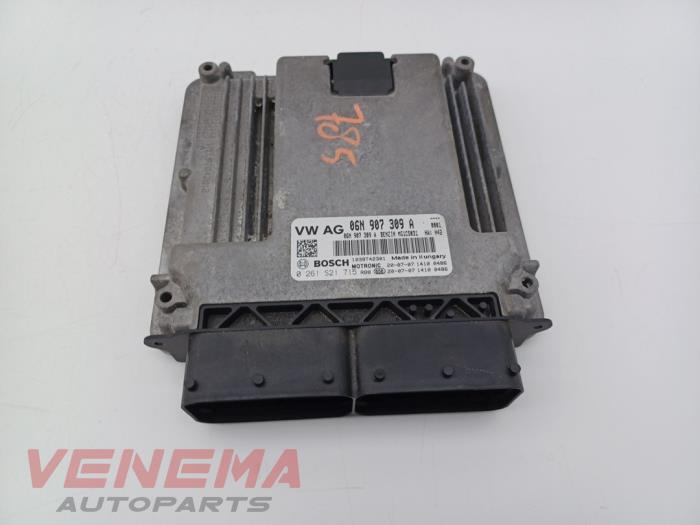 Used Engine management computer Audi A4 Avant (B9) 2.0 35 TFSI Mild Hybrid 16V Price € 299,99 Margin scheme offered by Venema Autoparts