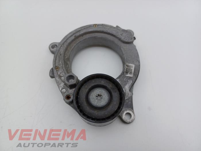 Usados Rodillo tensor correa múltiple BMW X1 (F48) xDrive 20i 2.0 16V Twin Power Turbo Precio € 29,99 Norma de margen ofrecido por Venema Autoparts