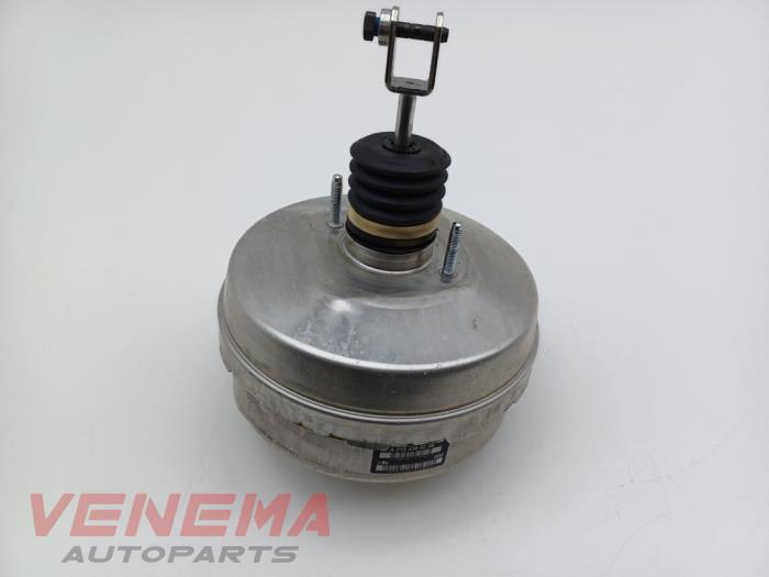 Usagé Assistant de freinage Mercedes E (C238) E-300 2.0 Turbo 16V Prix € 99,99 Règlement à la marge proposé par Venema Autoparts