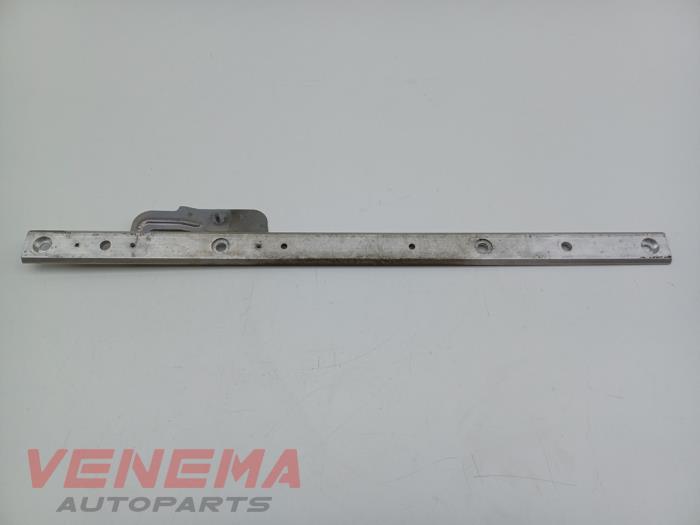 Used Miscellaneous Mercedes E (C238) E-300 2.0 Turbo 16V Price € 19,99 Margin scheme offered by Venema Autoparts