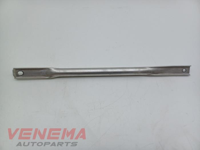 Usagé Support (divers) Mercedes E (C238) E-300 2.0 Turbo 16V Prix € 9,99 Règlement à la marge proposé par Venema Autoparts