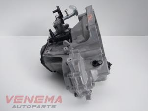 Gebrauchte Getriebe Volkswagen Polo VI (AW1) 1.0 TSI 12V Preis auf Anfrage angeboten von Venema Autoparts