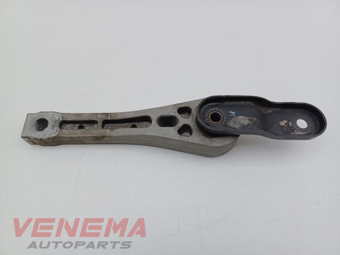 Usagé Support boîte de vitesses Volkswagen Caddy IV 2.0 TDI 75 Prix € 9,99 Règlement à la marge proposé par Venema Autoparts