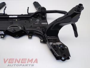 Subframe from a BMW 2 serie Active Tourer (U06) 218i 1.5 TwinPower Turbo 12V 2024
