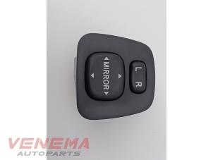Gebrauchte Spiegel Schalter Toyota Aygo (B40) 1.0 12V VVT-i Preis € 14,99 Margenregelung angeboten von Venema Autoparts