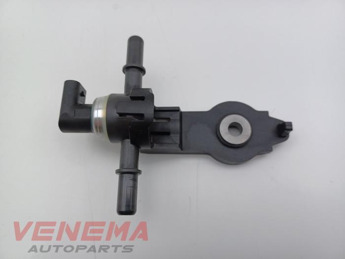 Begagnade Bränsletryckssensor BMW 2 serie Active Tourer (U06) 218i 1.5 TwinPower Turbo 12V Pris € 59,99 Marginaltabell erbjuds av Venema Autoparts