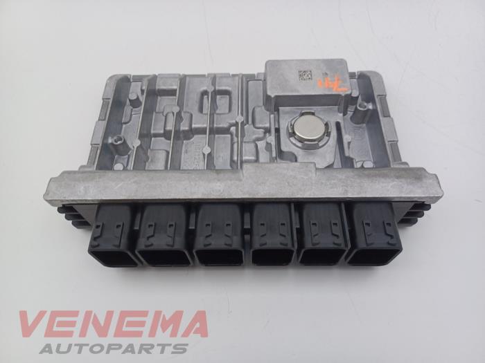 Used Engine management computer BMW 2 serie Active Tourer (U06) 218i 1.5 TwinPower Turbo 12V Price € 749,99 Margin scheme offered by Venema Autoparts
