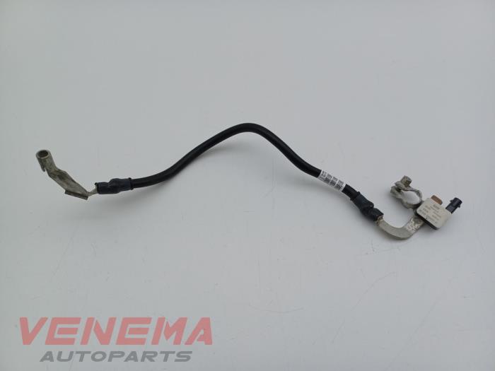 Gebrauchte Batteriepol BMW 2 serie Active Tourer (U06) 218i 1.5 TwinPower Turbo 12V Preis € 74,99 Margenregelung angeboten von Venema Autoparts