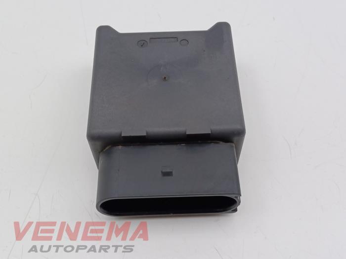 Usagé Module pompe carburant Seat Ibiza V (KJB) 1.0 TSI 12V Prix € 9,99 Règlement à la marge proposé par Venema Autoparts