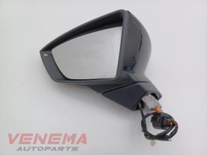 Używane Lusterko zewnetrzne lewe Seat Ibiza V (KJB) 1.0 TSI 12V Cena € 79,99 Procedura marży oferowane przez Venema Autoparts