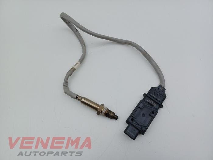 Usados Sensor Nox Volkswagen Passat Variant (CJ5) 2.0 TDI 16V Precio € 199,99 Norma de margen ofrecido por Venema Autoparts