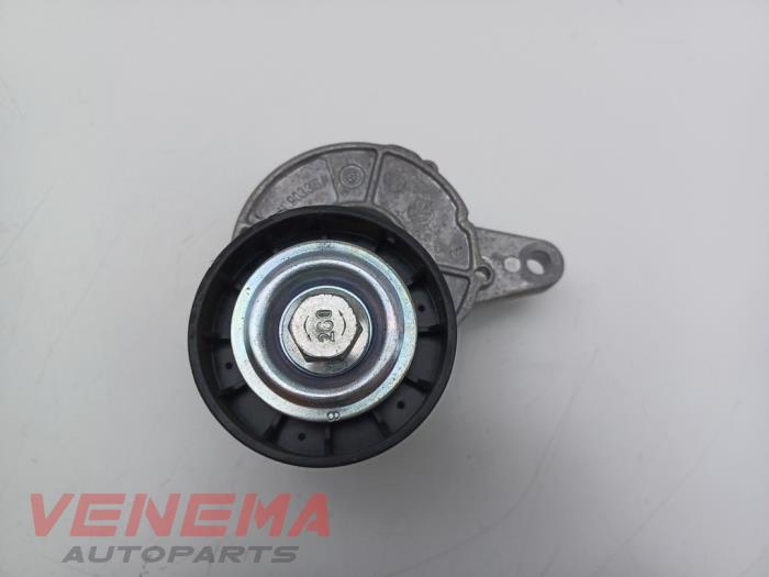 Usados Rodillo tensor correa múltiple Volkswagen Passat Variant (CJ5) 2.0 TDI 16V Precio € 24,99 Norma de margen ofrecido por Venema Autoparts