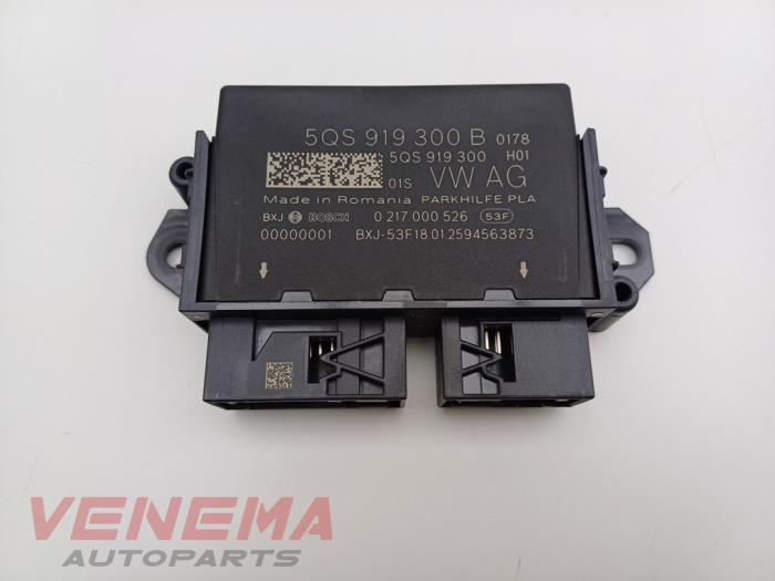 Usados Módulo PDC Volkswagen Passat Variant (CJ5) 2.0 TDI 16V Precio € 99,99 Norma de margen ofrecido por Venema Autoparts