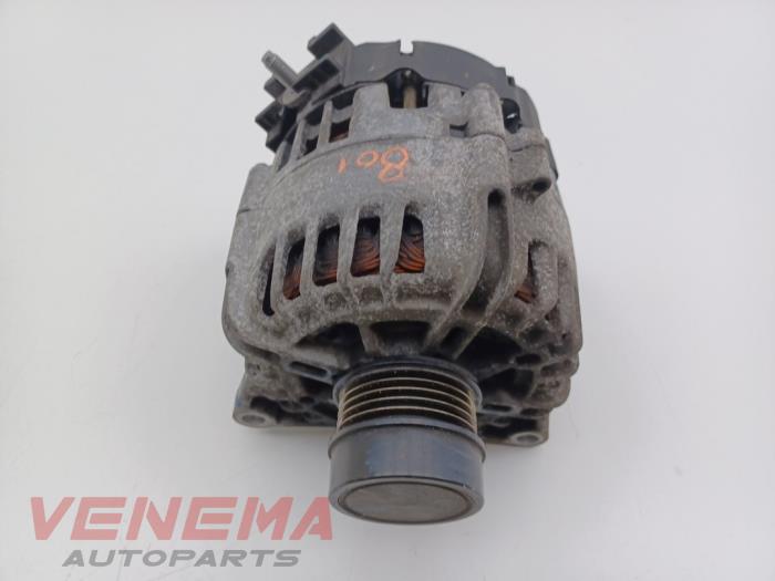 Usagé Dynamo Mercedes A (177.0) 2.0 A-220 Turbo 16V Prix € 149,99 Règlement à la marge proposé par Venema Autoparts