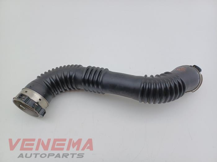 Gebrauchte Intercooler Schlauch Mercedes A (177.0) 2.0 A-220 Turbo 16V Preis € 39,99 Margenregelung angeboten von Venema Autoparts