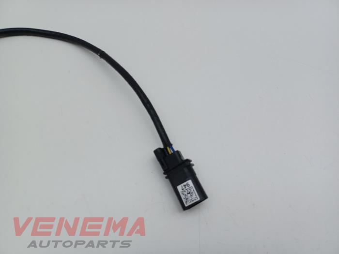 Lambda probe from a Volkswagen Tiguan (AD1) 1.5 TSI 16V Evo BlueMotion Technology 2023