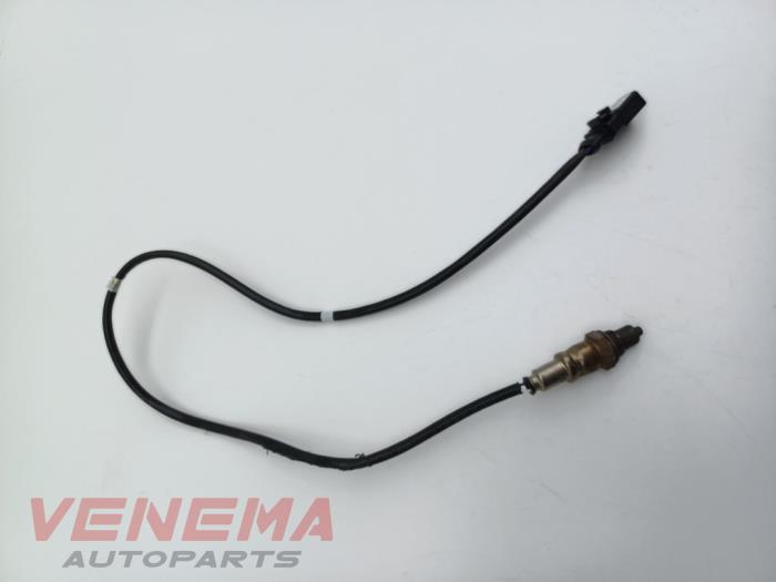 Lambda probe from a Volkswagen T-Cross 1.0 TSI 115 12V 2024
