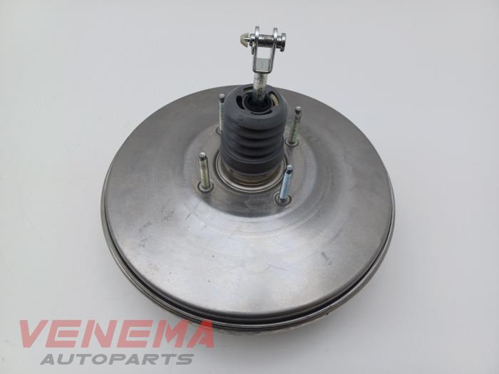 Usagé Servo frein Nissan Qashqai (J12) 1.3 DIG-T MHEV 16V Prix € 139,99 Règlement à la marge proposé par Venema Autoparts