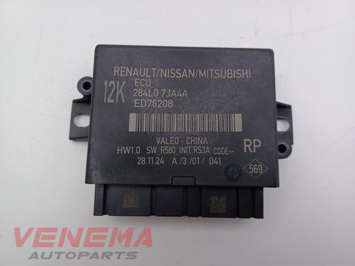 Usagé Module PDC Nissan Qashqai (J12) 1.3 DIG-T MHEV 16V Prix € 79,99 Règlement à la marge proposé par Venema Autoparts